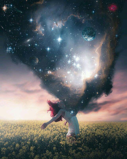 El Arte de Soltar: Rituales Lunares para Liberar