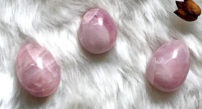 Huevo Yoni Cuarzo Rosa